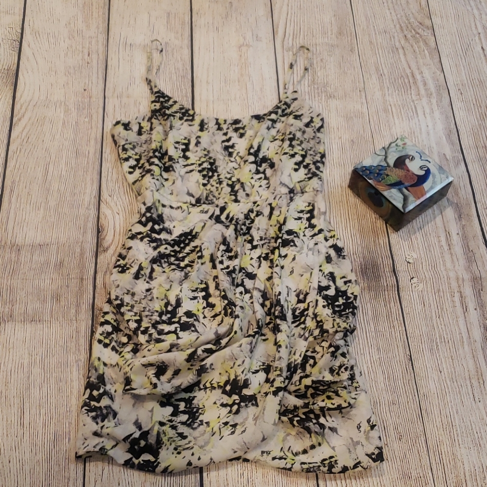 Ladakh mini lime/white/black spaghetti strap dress size 6
